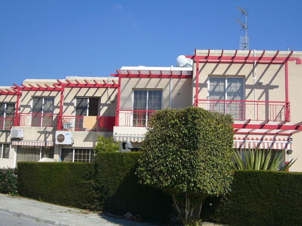 Santa Barbara Complex Apartment Limassol Exterior photo